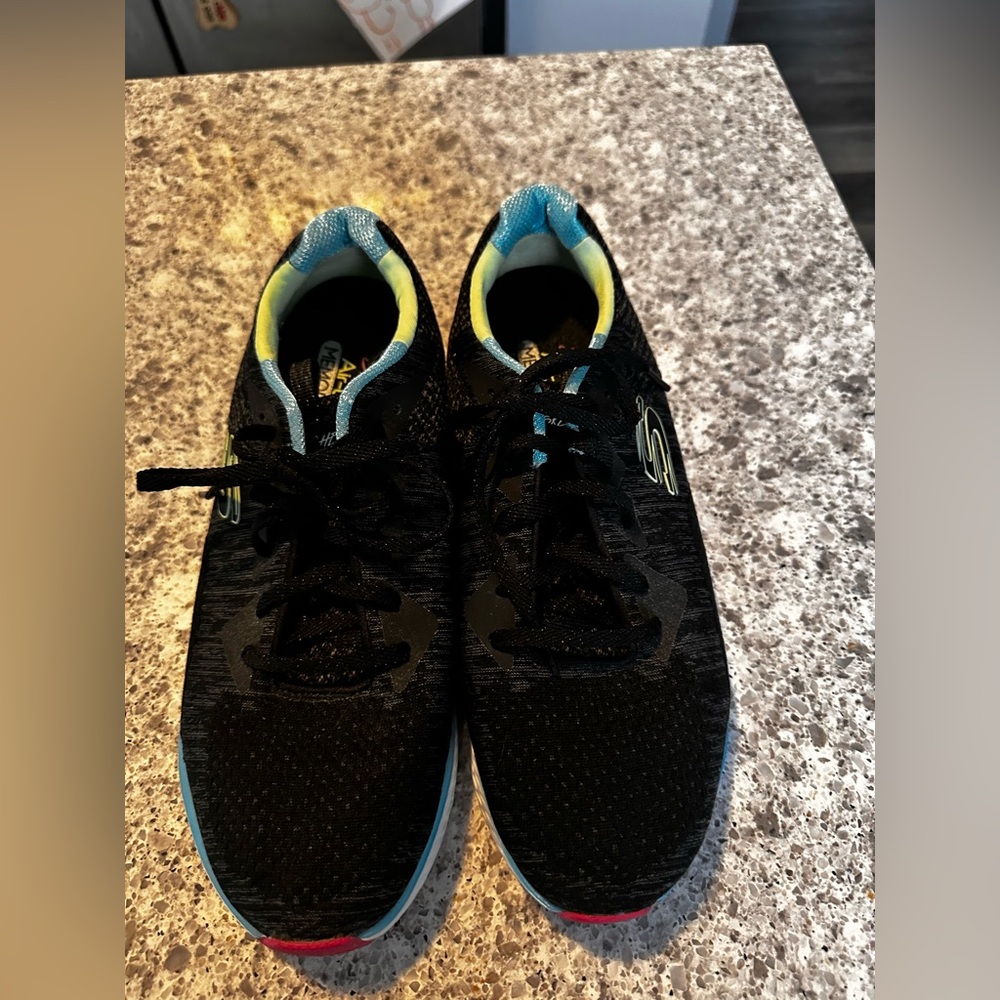 Skechers Black and Aqua Running Shoes - Picture 2 of 3